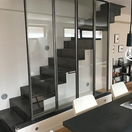 Luxueuse & Moderne Вилла Тулуза